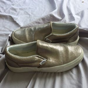 Vans Classic Slip on in Gold Metallic